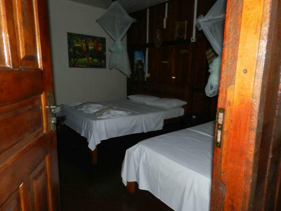 Amazon Turtle Lodge Careiro Exterior photo